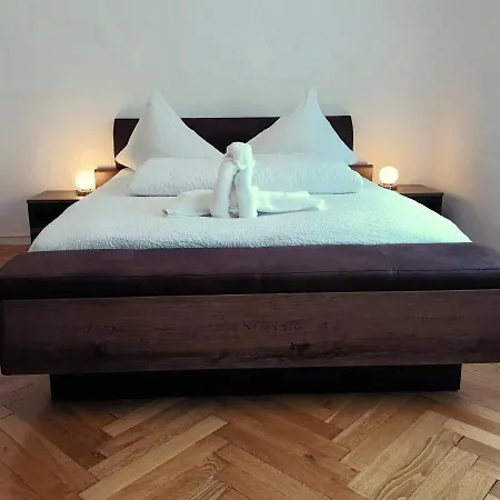 Henry's 홈스테이