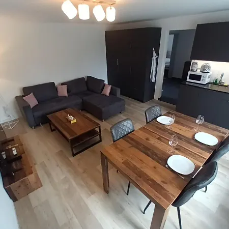 Henry's * Interlaken