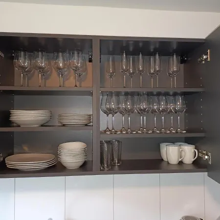 Henry's אינטרלאקן