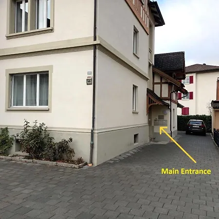 Henry's Kwatera prywatna *